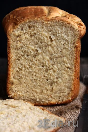 Пористый, очень вкусный горчичный хлеб, приготовленный в хлебопечке по этому рецепту, станет прекрасным дополнением ко многим блюдам.