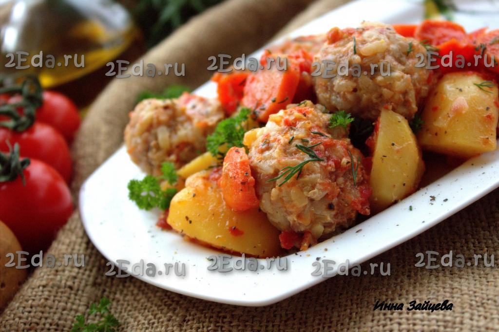 Фрикадельки в духовке - 8 рецептов с подливкой, томатном, сметанном соусе с пошаговыми фото