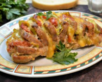Нежная свинина под сочными помидорами и сыром в духовке – пошаговый рецепт приготовления с фото