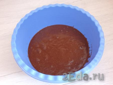 Вот так выглядит готовое шоколадное тесто для манника - однородное, гладкое, без комочков и отслаивания масла.