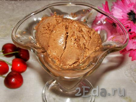 Сливочно-шоколадное мороженое