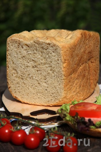 Готовый хлеб по сигналу достать из хлебопечки, слегка остудить и вынуть из ведёрка. Полностью остудить хлебушек на решётке. Испеките в хлебопечке этот вкусный и полезный хлеб с отрубями, уверена, он вам точно понравится!