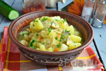 Рецепт картошки, тушеной с шампиньонами