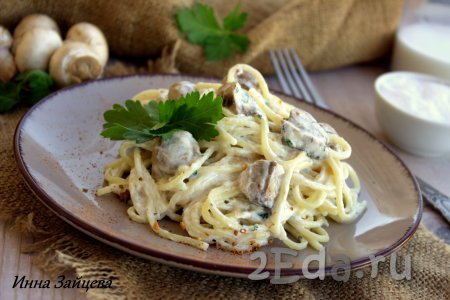 Сливочно-грибной соус из шампиньонов для спагетти