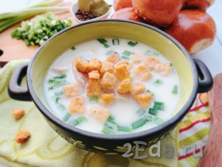 Куриный суп с плавленным сыром и картошкой