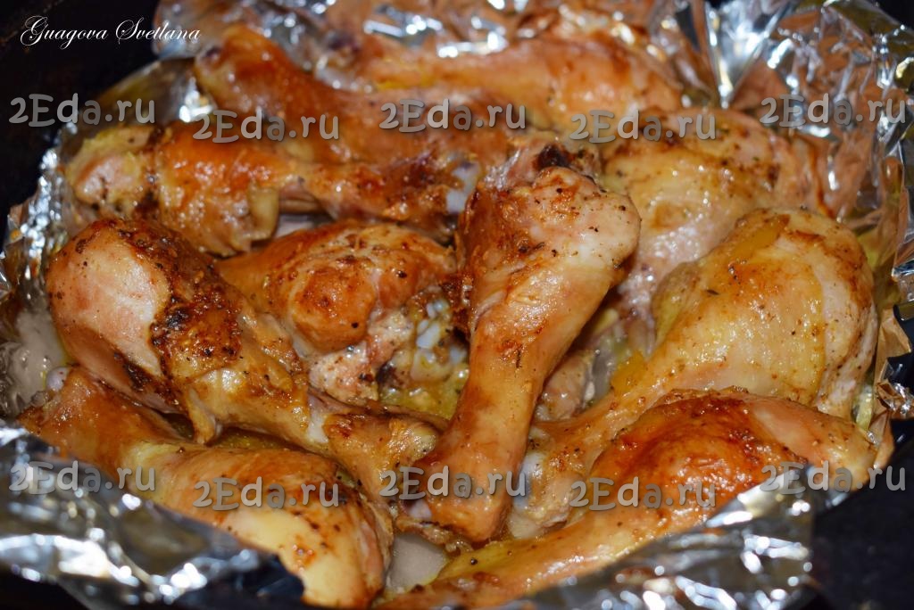 Нежное куриное филе в майонезе с чесноком, запеченное в духовке — рецепт с фото