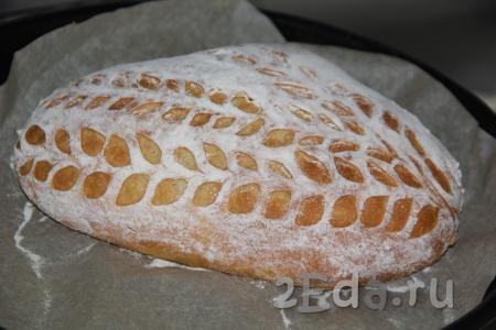 Поставить творожный хлеб в разогретую духовку и выпекать, примерно, 35 минут при температуре 200 градусов. Хлеб покроется красивой золотистой корочкой.